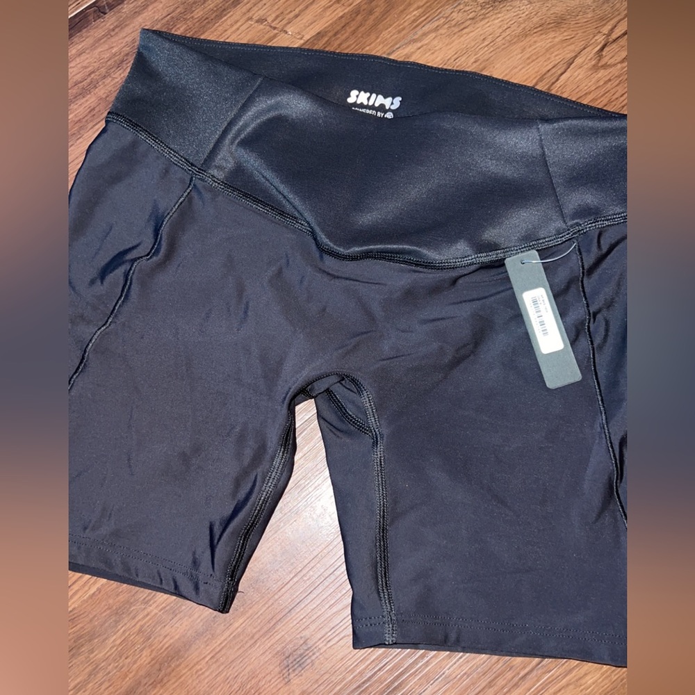 Skims bike shorts